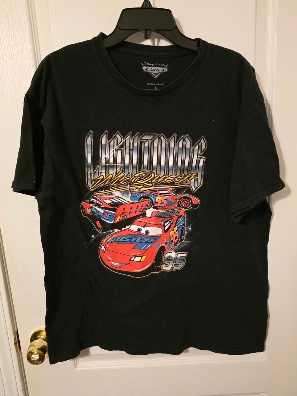 Disney Pixar Cars Lightning McQueen 95 Rust-eze Graphic T-Shirt Black L